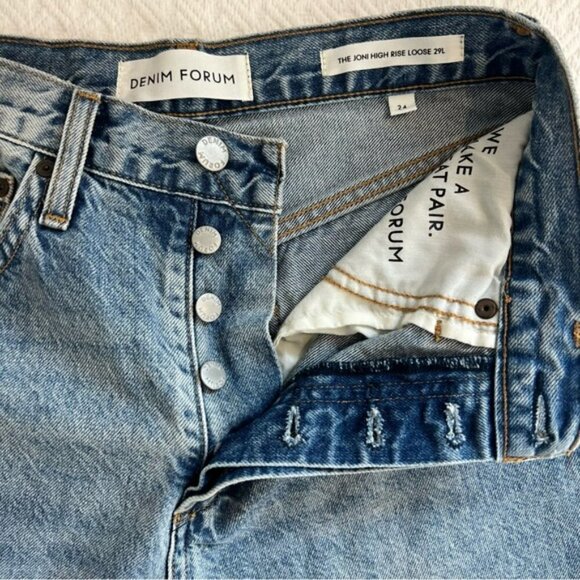 Aritzia Jodi High Rise Loose Jeans 29l waist 24 light blue loose wide leg denim - Picture 4 of 16